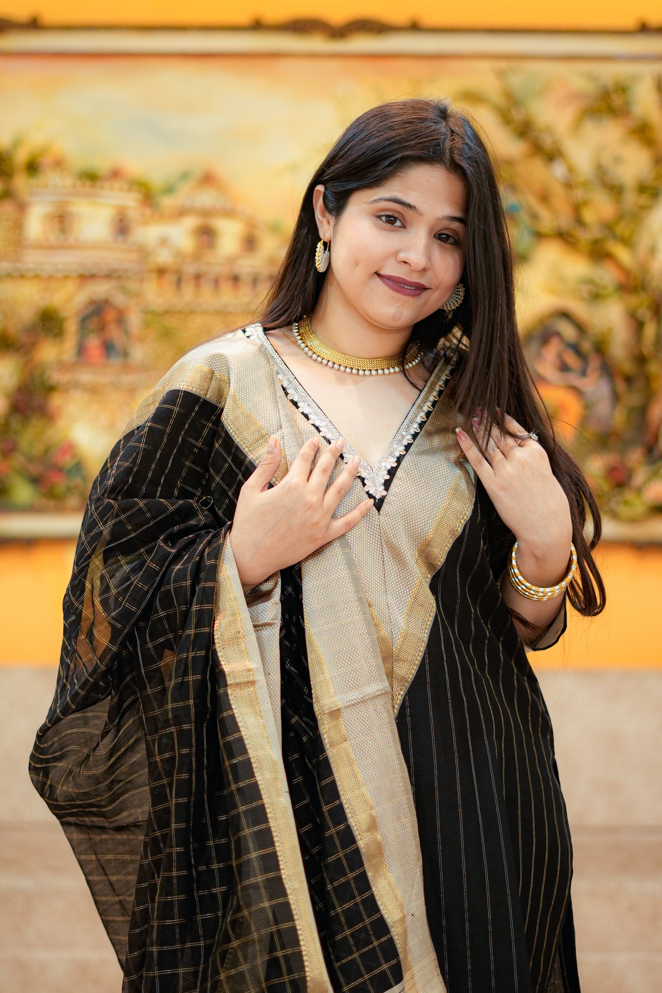 Black & Gold Maheshwari Kurta & Dupatta Set