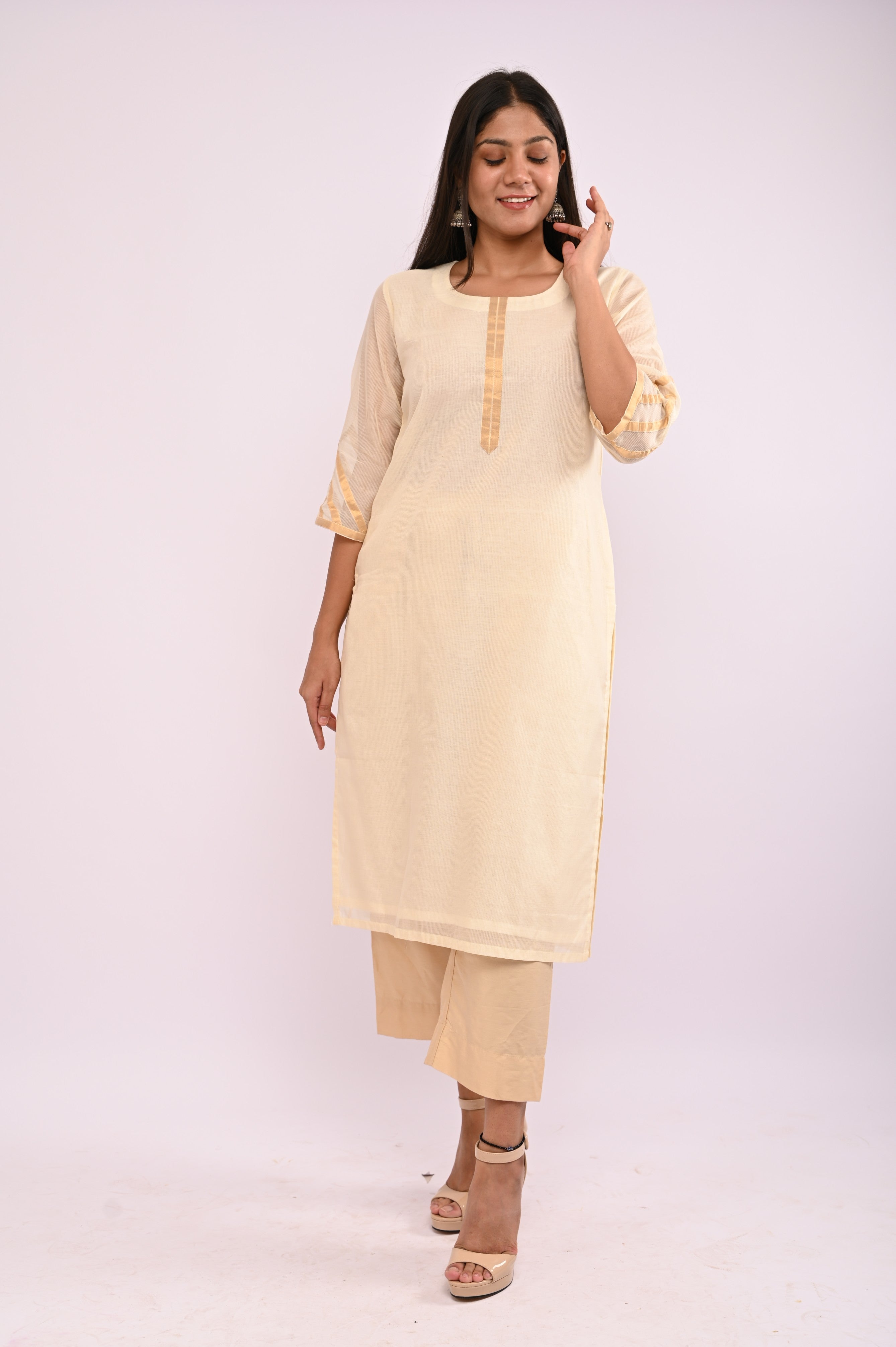 Off-White Kurta with Gota Design