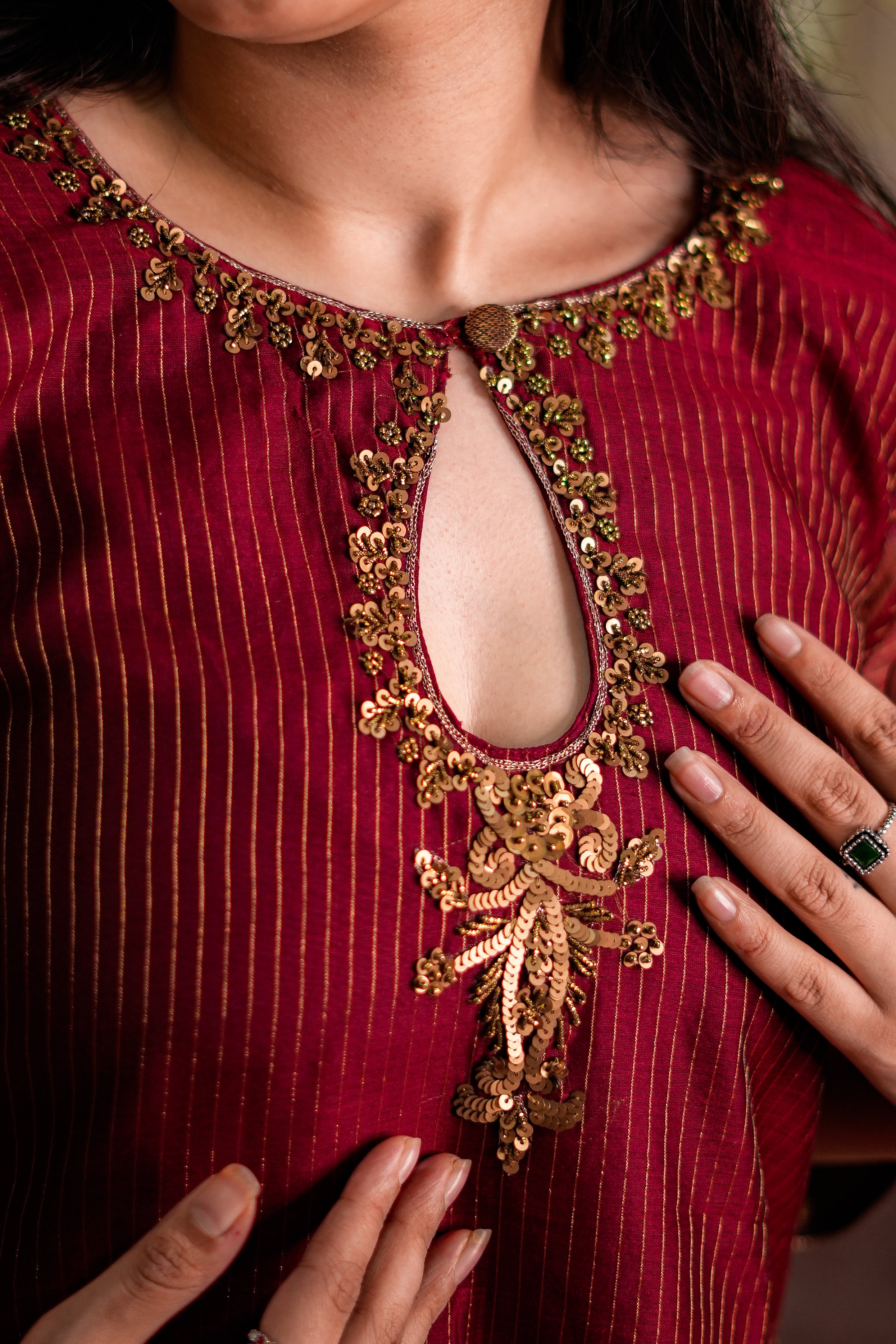 Red Maroon Maheshwari Handloom Kurta & Dupatta