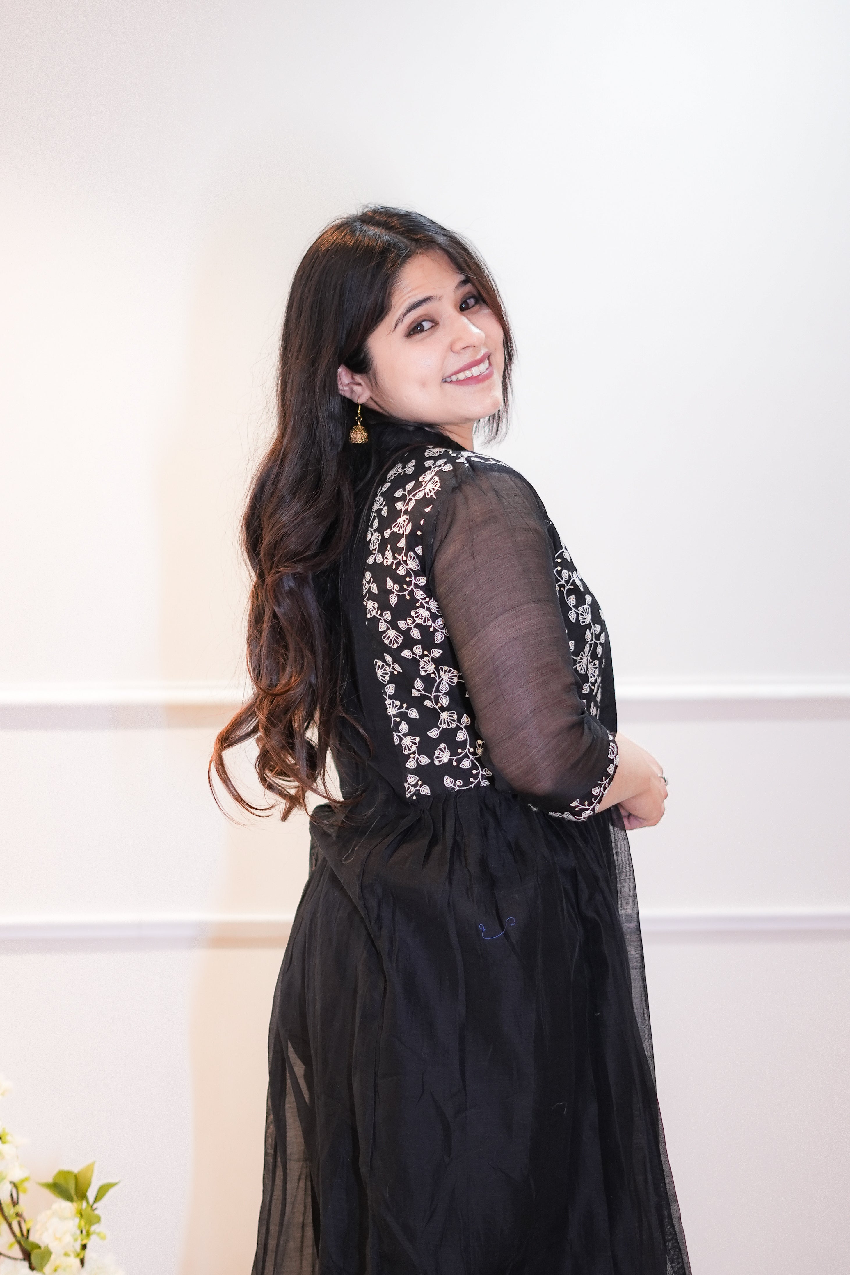 Black Maheshwari Handloom Kurta with Floral Embroidery