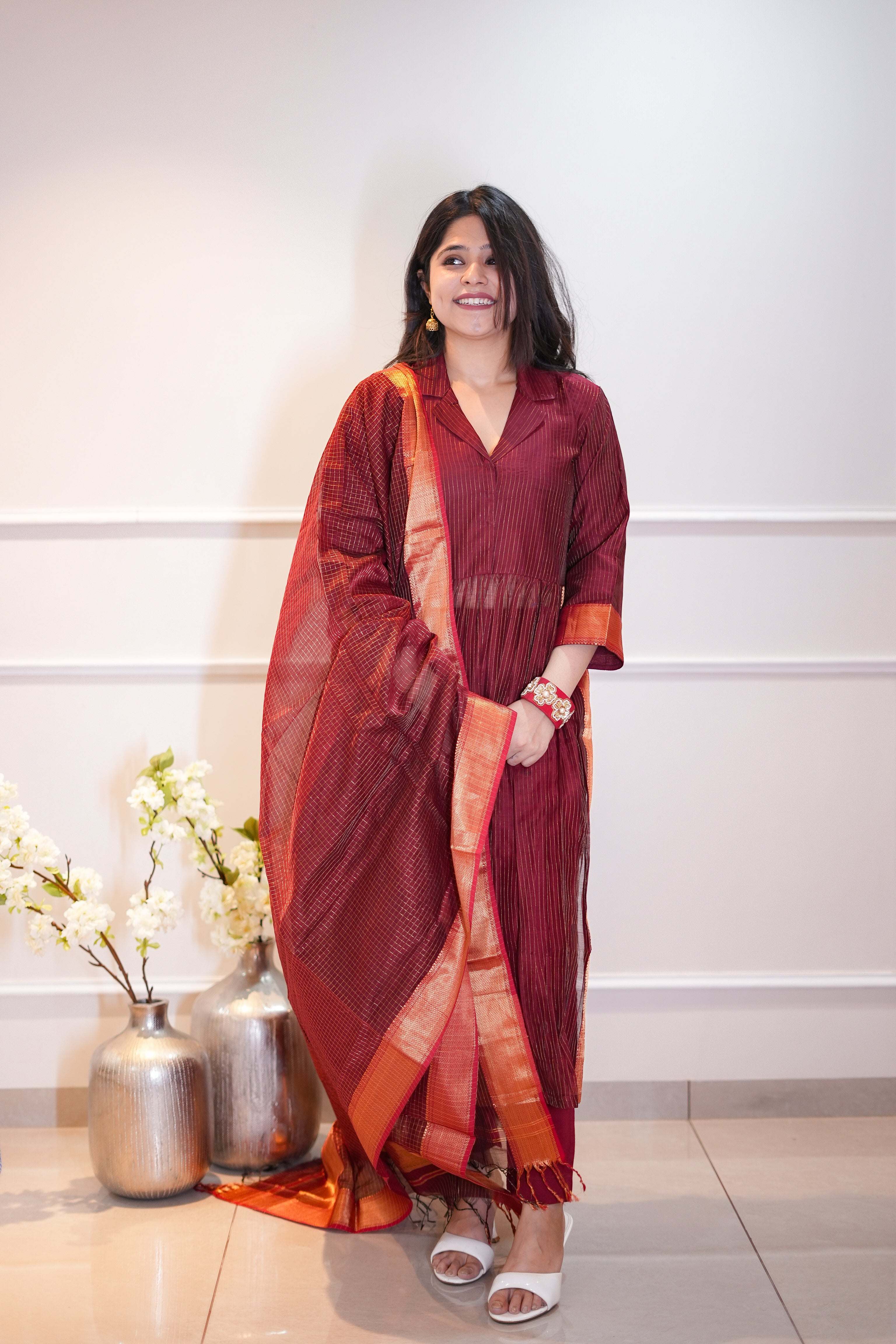 Maroon Kurta & Dupatta Set with Zari Checks and Contrast Border