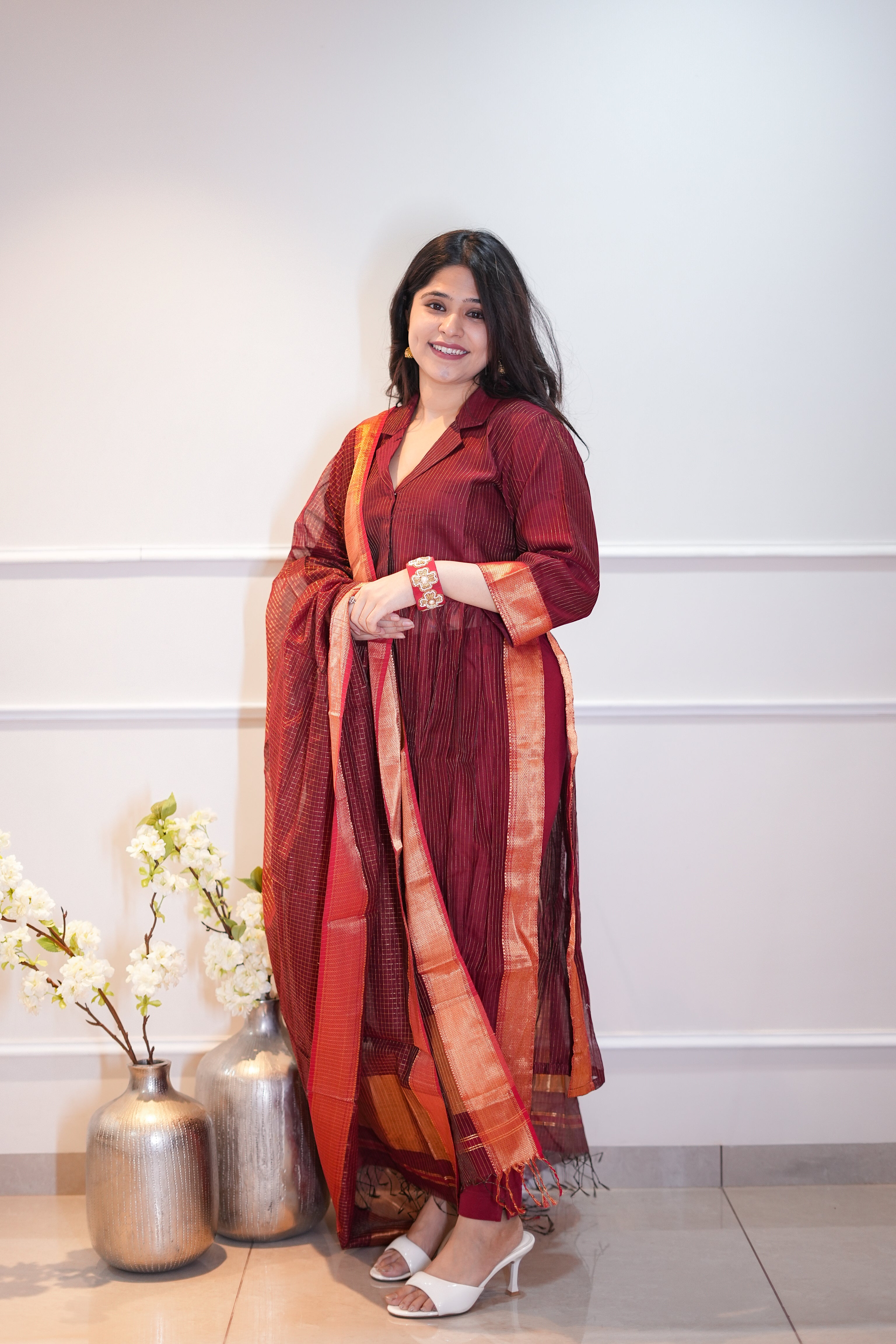 Maroon Kurta & Dupatta Set with Zari Checks and Contrast Border