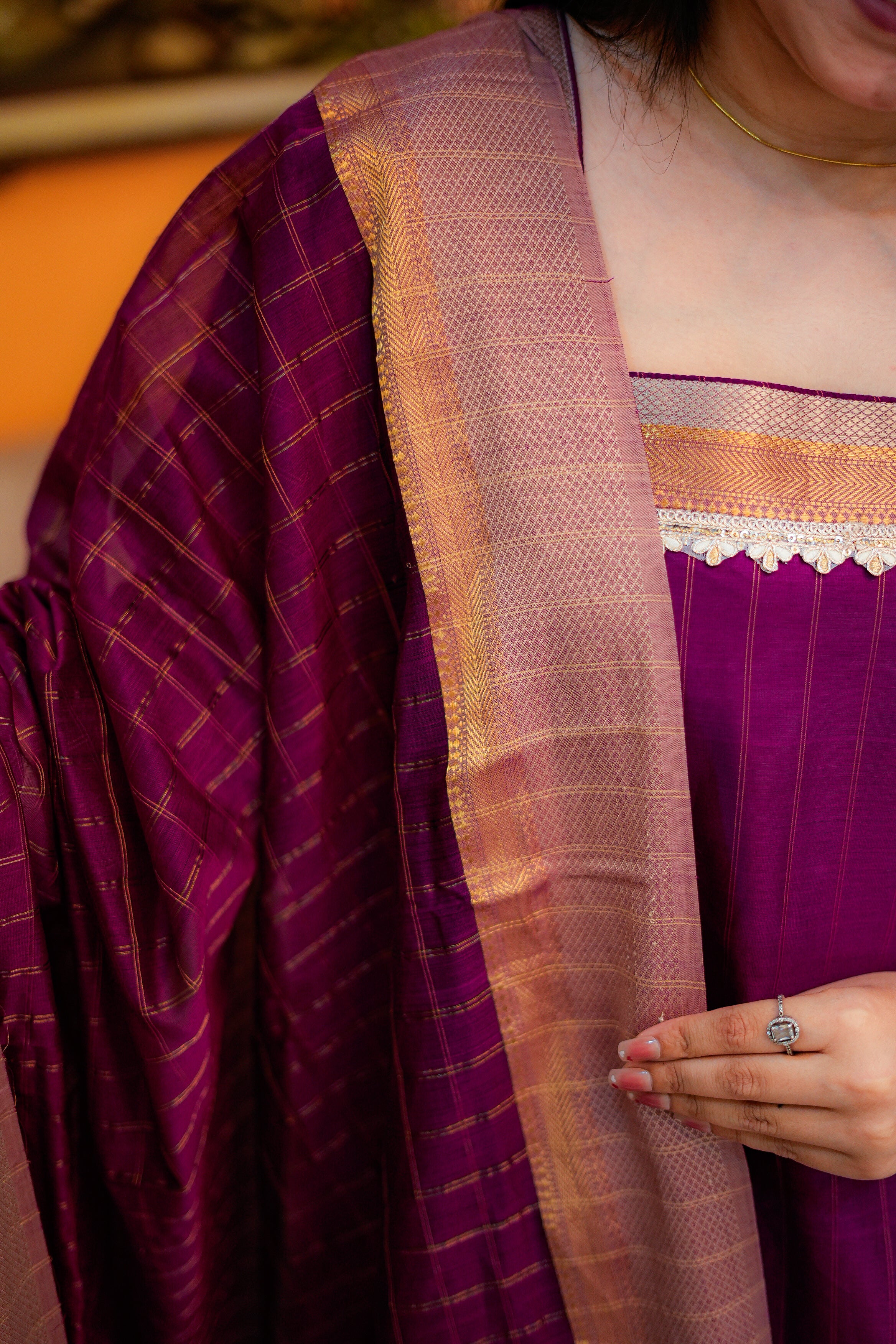 Magenta-Pink Maheshwari Handwoven Kurta & Dupatta