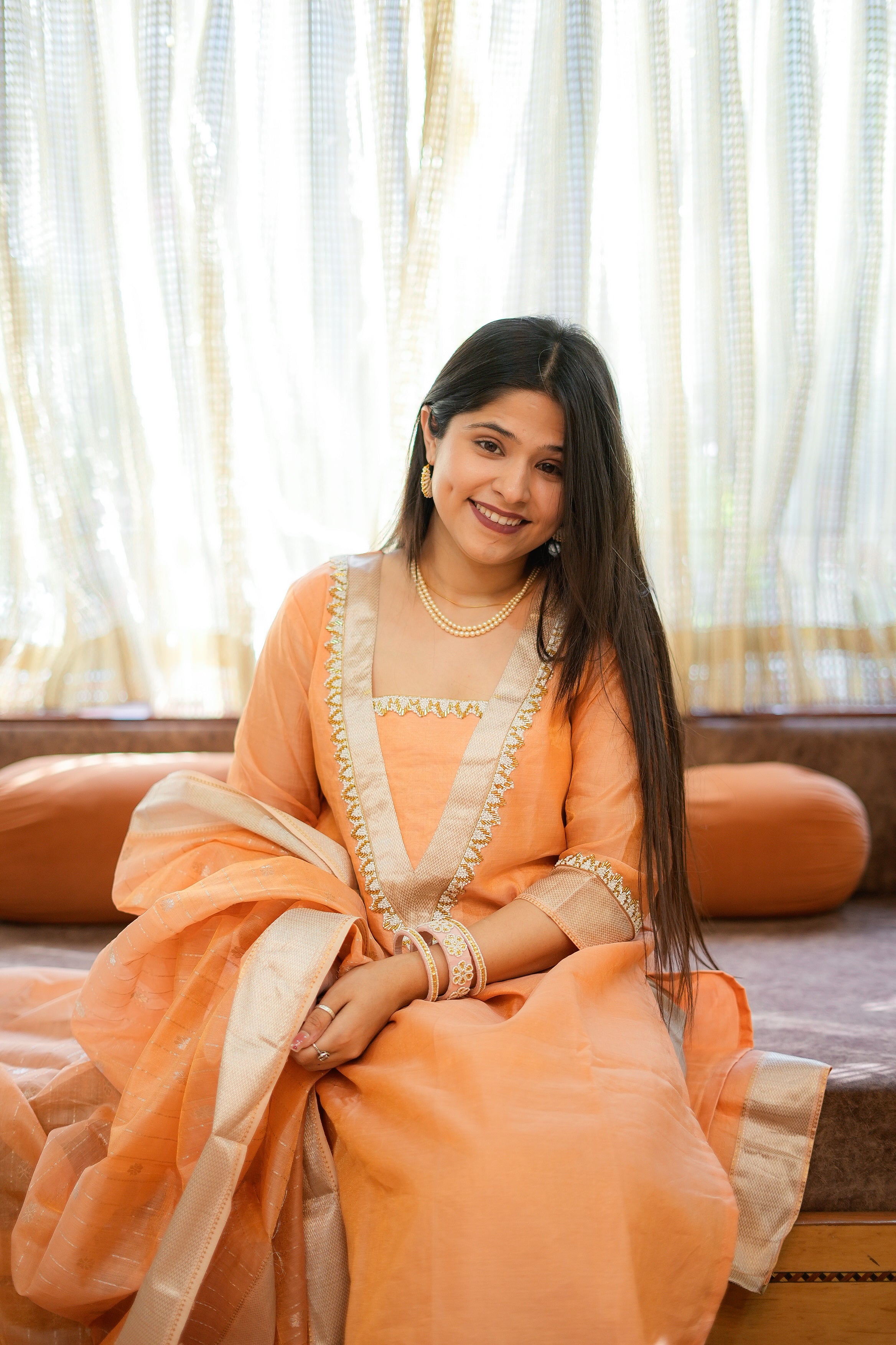Peach Creme Maheshwari Handwoven Kurta & Dupatta