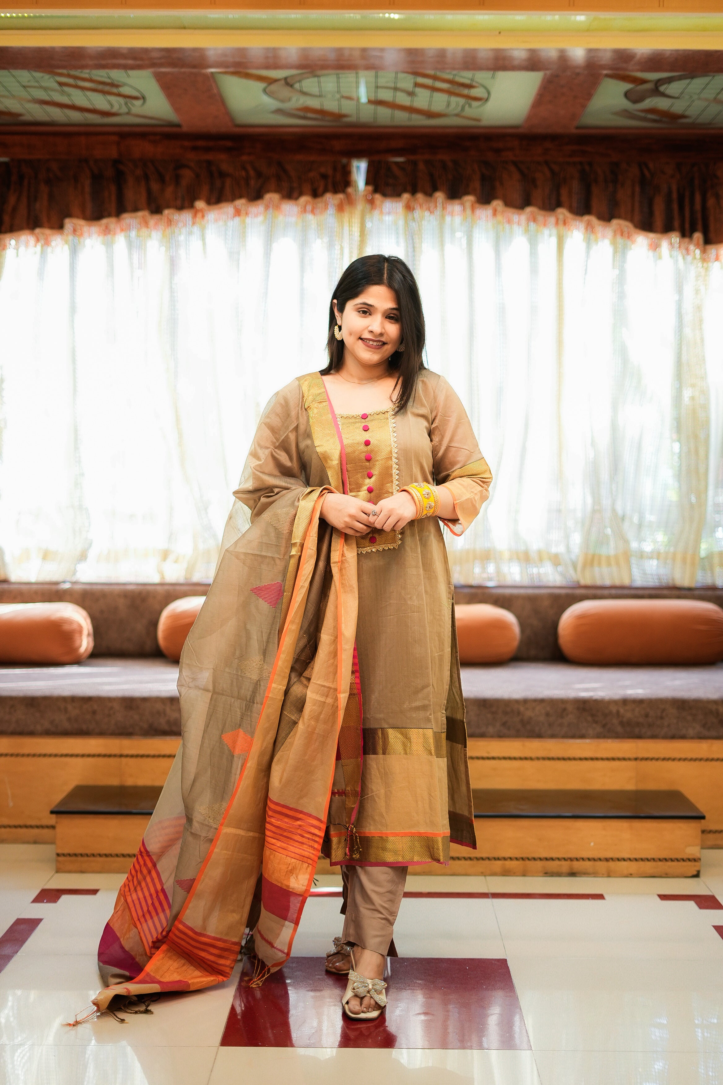 Golden Brown Maheshwari Kurta & Dupatta