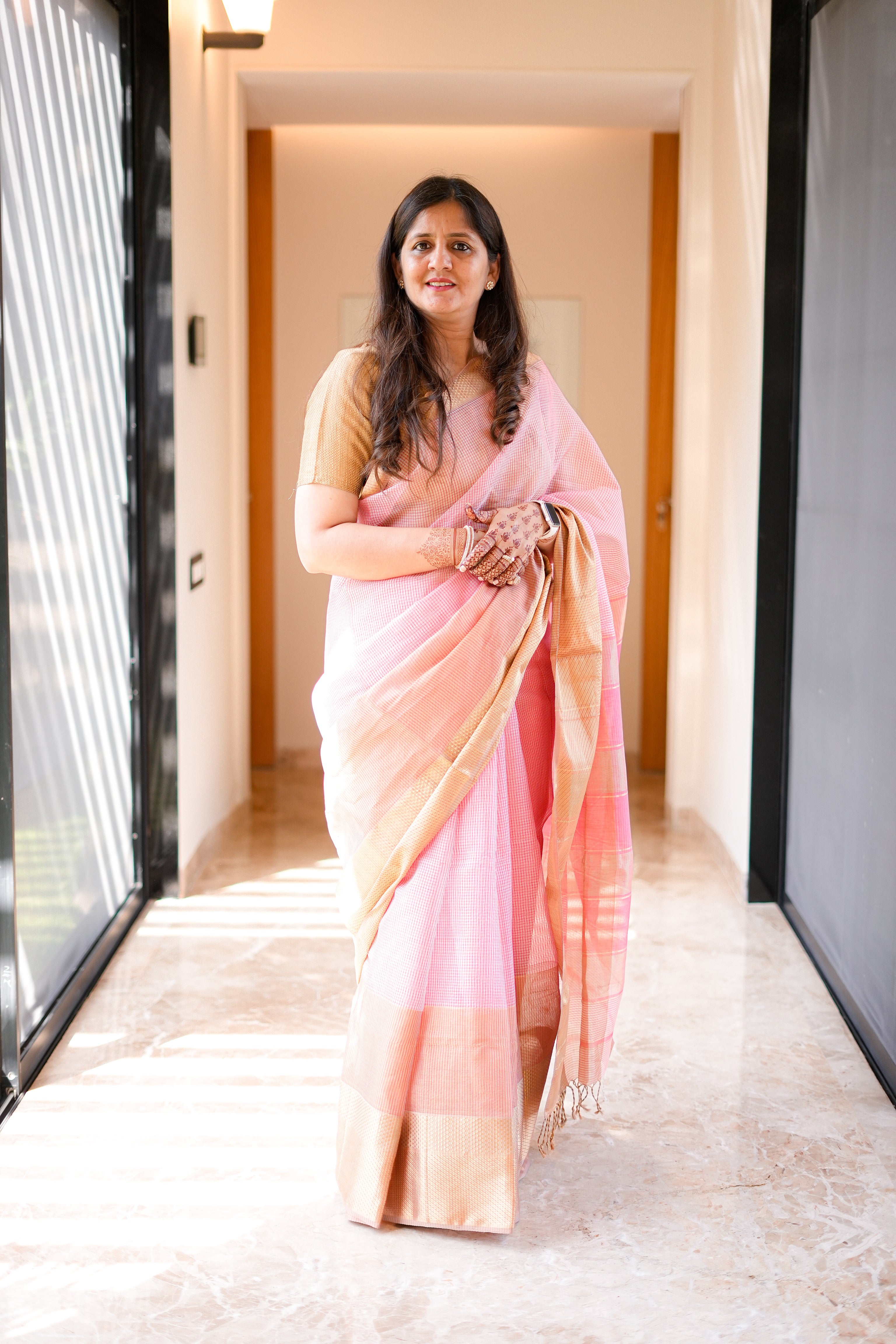 Shades of Pink | Pink & Gold Maheshwari Handloom Saree