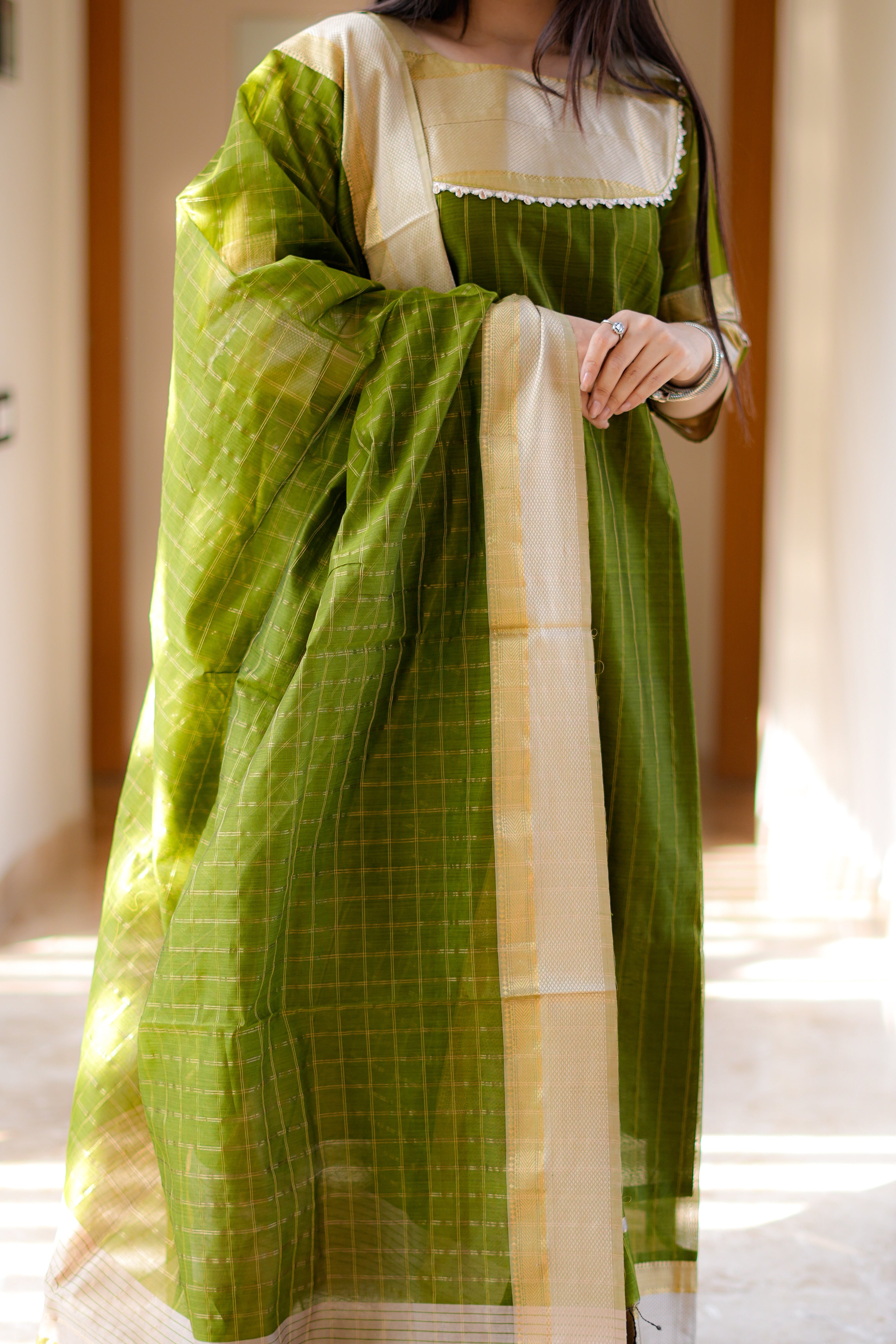 Green Gold Handwoven Kurta & Dupatta